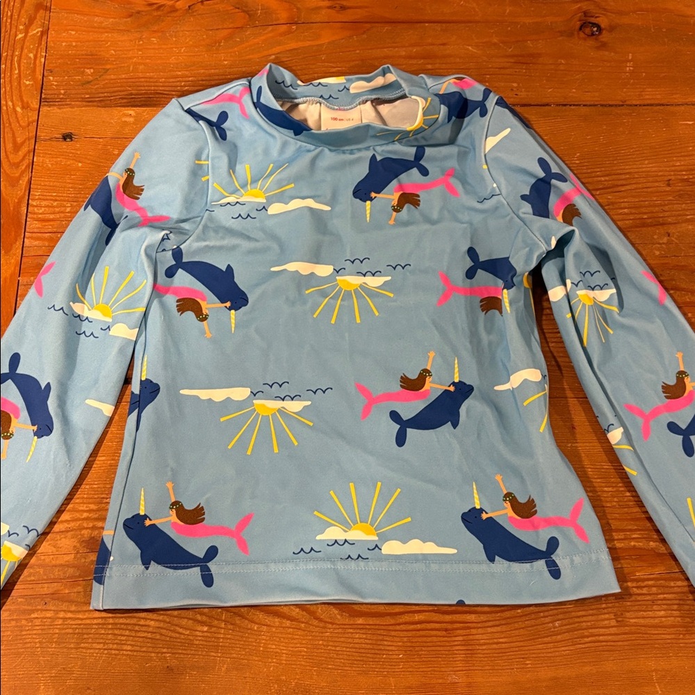 EUC Hanna Andersson Blue Rashguard with Narwhal and Mermaid Print size 4